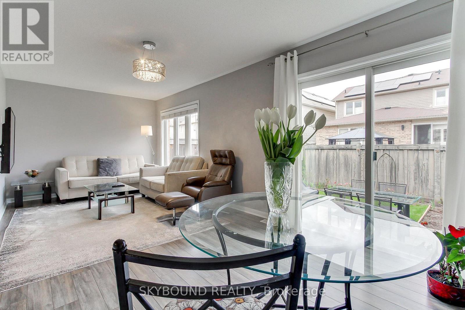 358 Cavanagh Lane, Milton, Ontario  L9T 8J9 - Photo 14 - W13086106