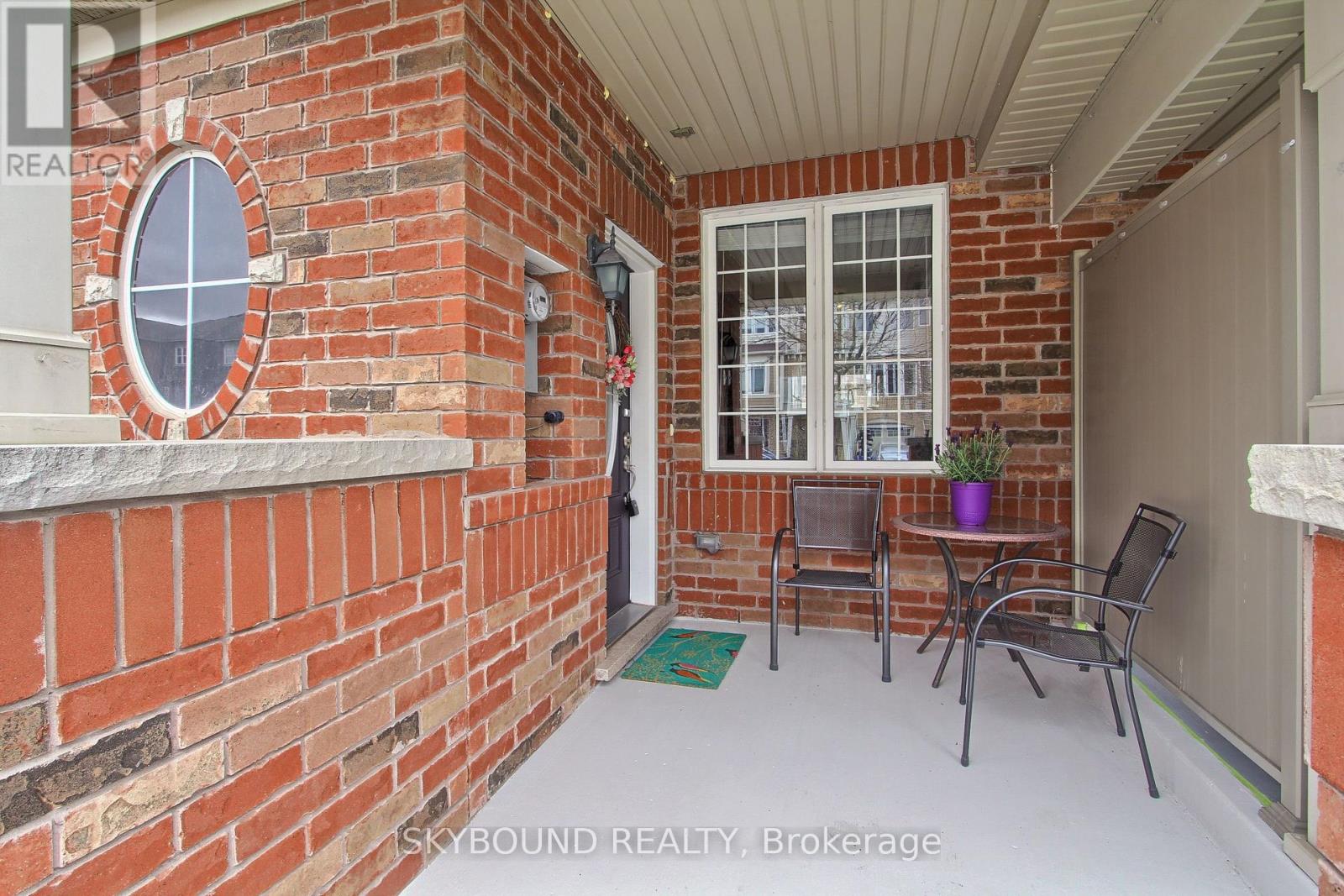 358 Cavanagh Lane, Milton, Ontario  L9T 8J9 - Photo 3 - W13086106