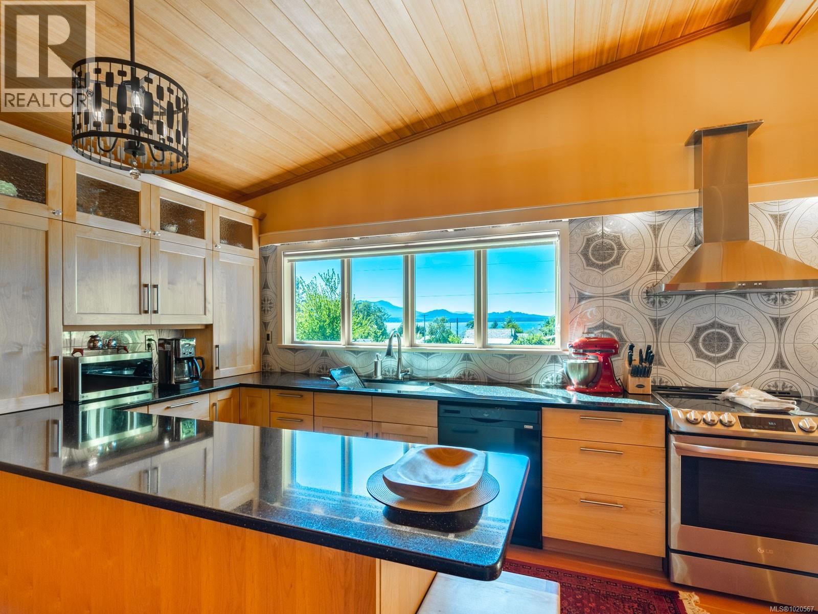 410 17th Ave, Sointula, British Columbia  V0N 3E0 - Photo 21 - 1020567