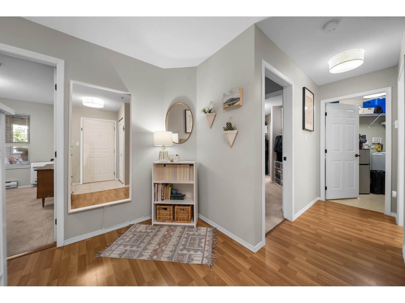 206 3172 Gladwin Road, Abbotsford, British Columbia  V2T 5T3 - Photo 4 - R3117932