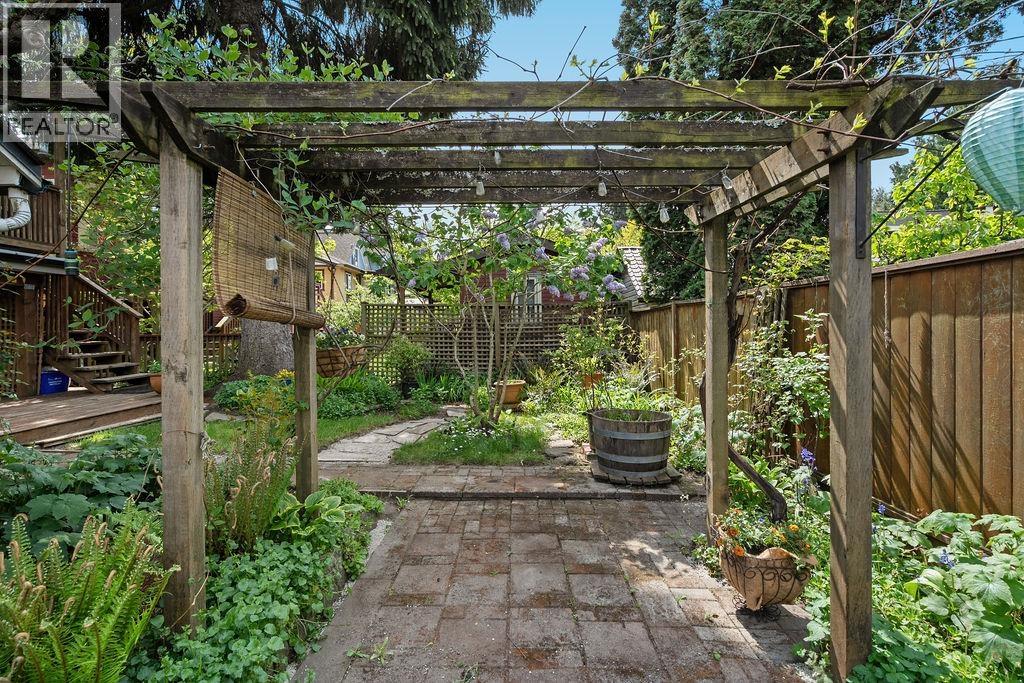 1115-1117 Semlin Drive, Vancouver, British Columbia  V5L 4K3 - Photo 37 - R3119351