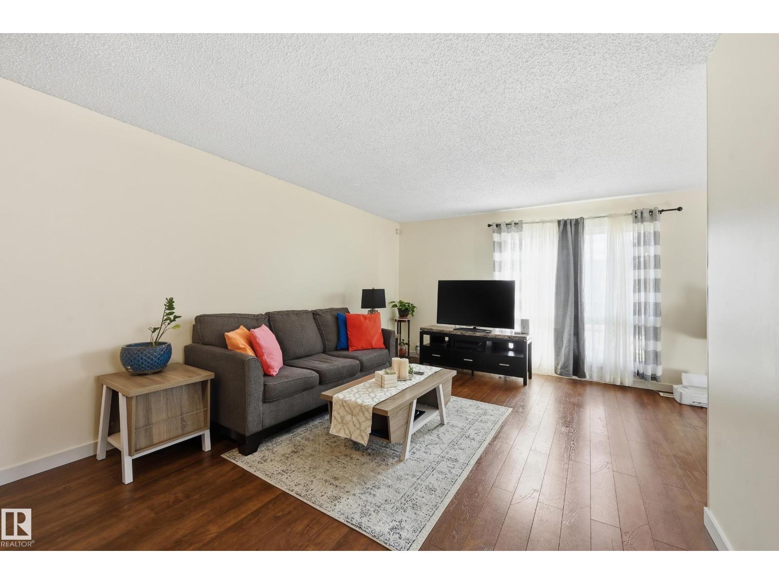 18424 96a Av Nw, Edmonton, Alberta  T5T 3N9 - Photo 4 - E4485807