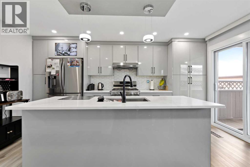 313 Falwood Way NE, Calgary, Alberta  T3J 1A9 - Photo 12 - A2287837