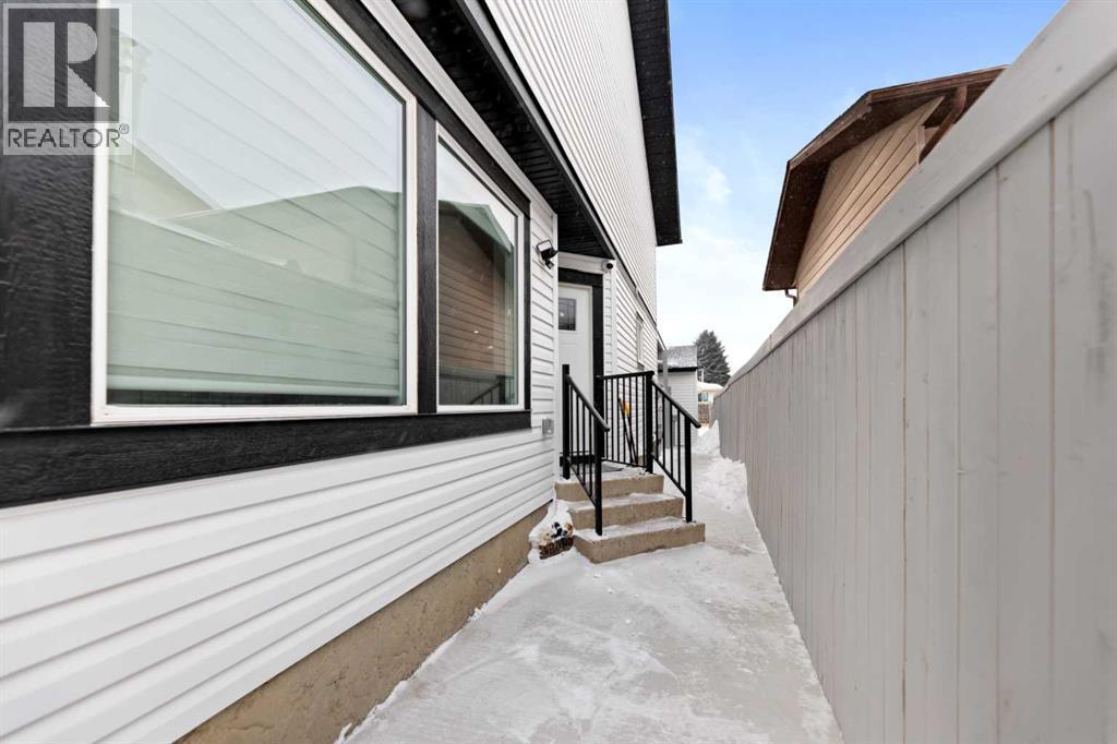 313 Falwood Way NE, Calgary, Alberta  T3J 1A9 - Photo 32 - A2287837