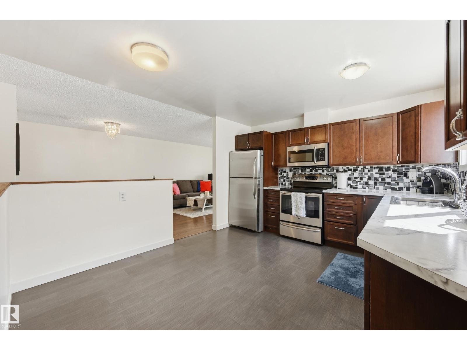18424 96a Av Nw, Edmonton, Alberta  T5T 3N9 - Photo 11 - E4485807