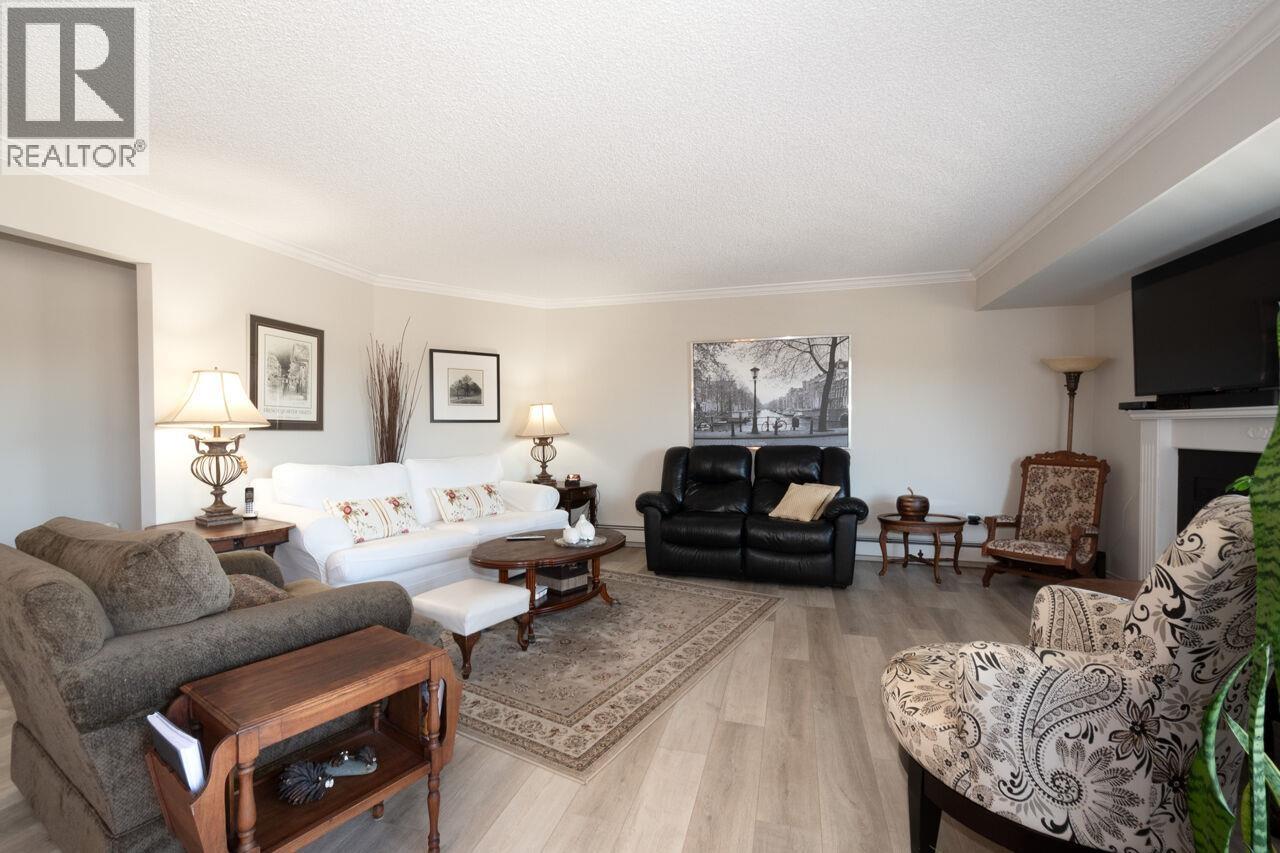 36 1190 Falcon Drive, Coquitlam, British Columbia  V3E 2M4 - Photo 6 - R3117746