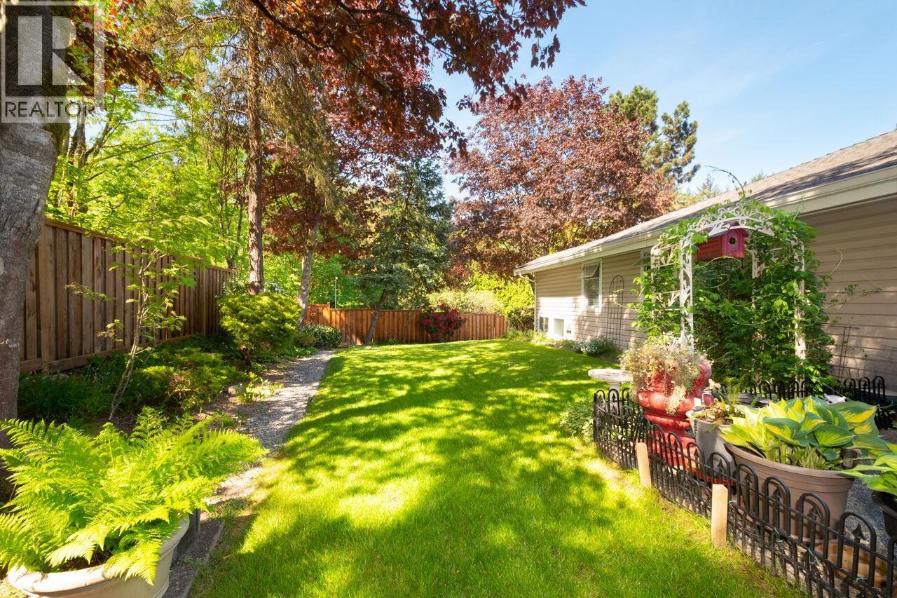 36 1190 Falcon Drive, Coquitlam, British Columbia  V3E 2M4 - Photo 28 - R3117746