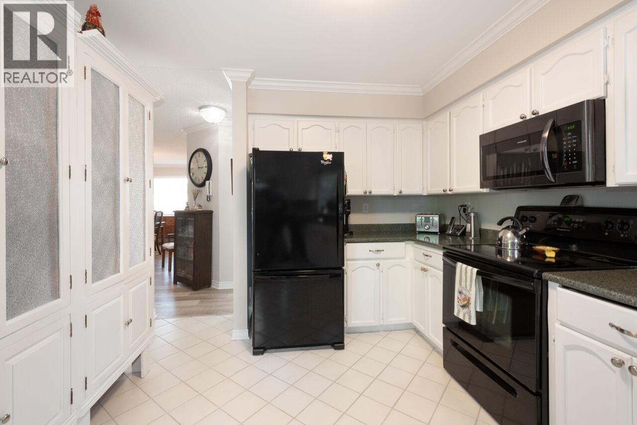 36 1190 Falcon Drive, Coquitlam, British Columbia  V3E 2M4 - Photo 15 - R3117746