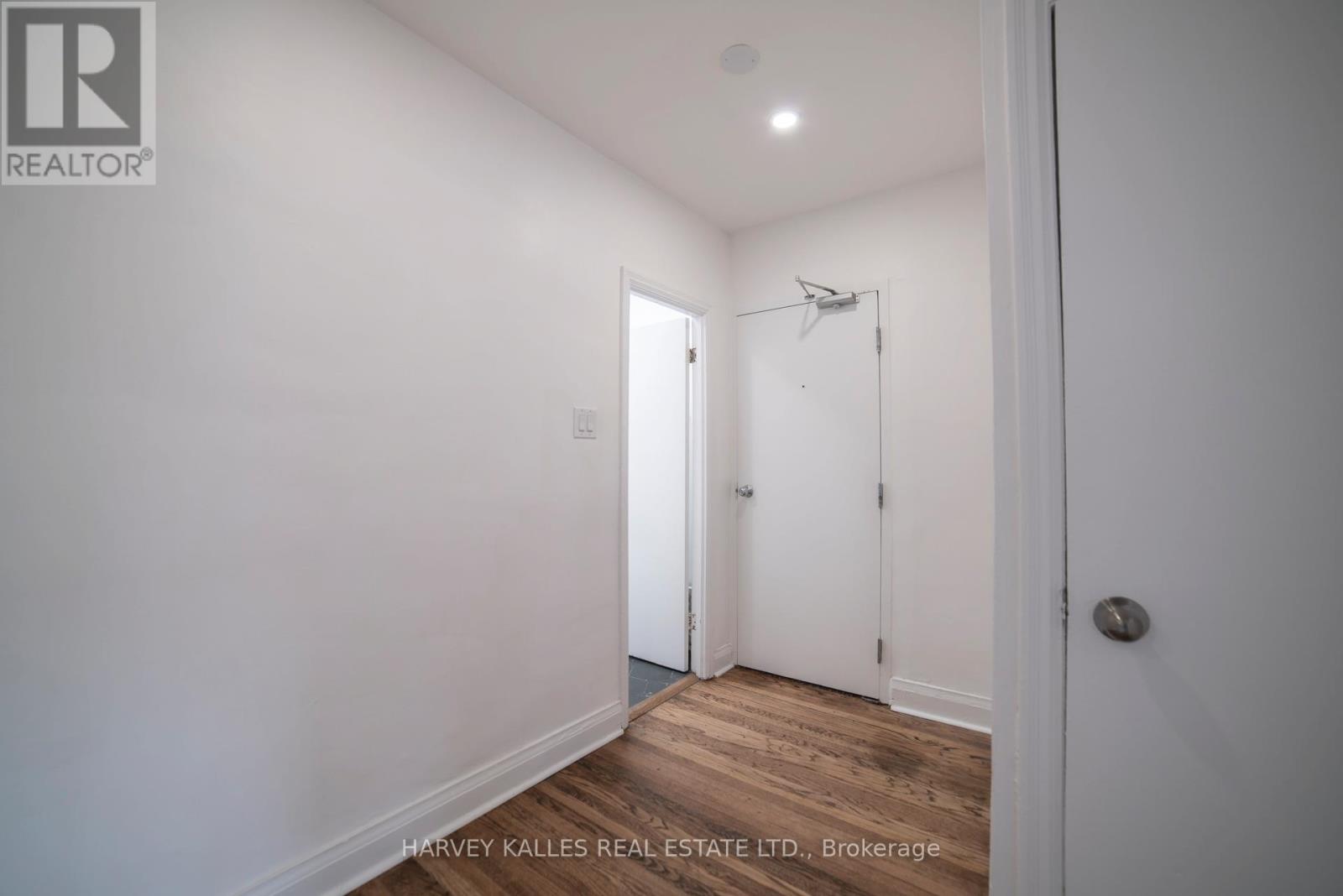 1 - 1980 Eglinton Avenue W, Toronto, Ontario  M6E 2J9 - Photo 8 - W13068654