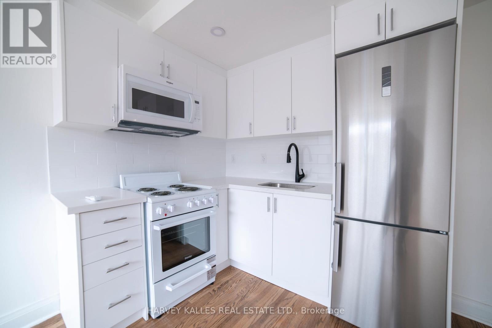 1 - 1980 Eglinton Avenue W, Toronto, Ontario  M6E 2J9 - Photo 4 - W13068654