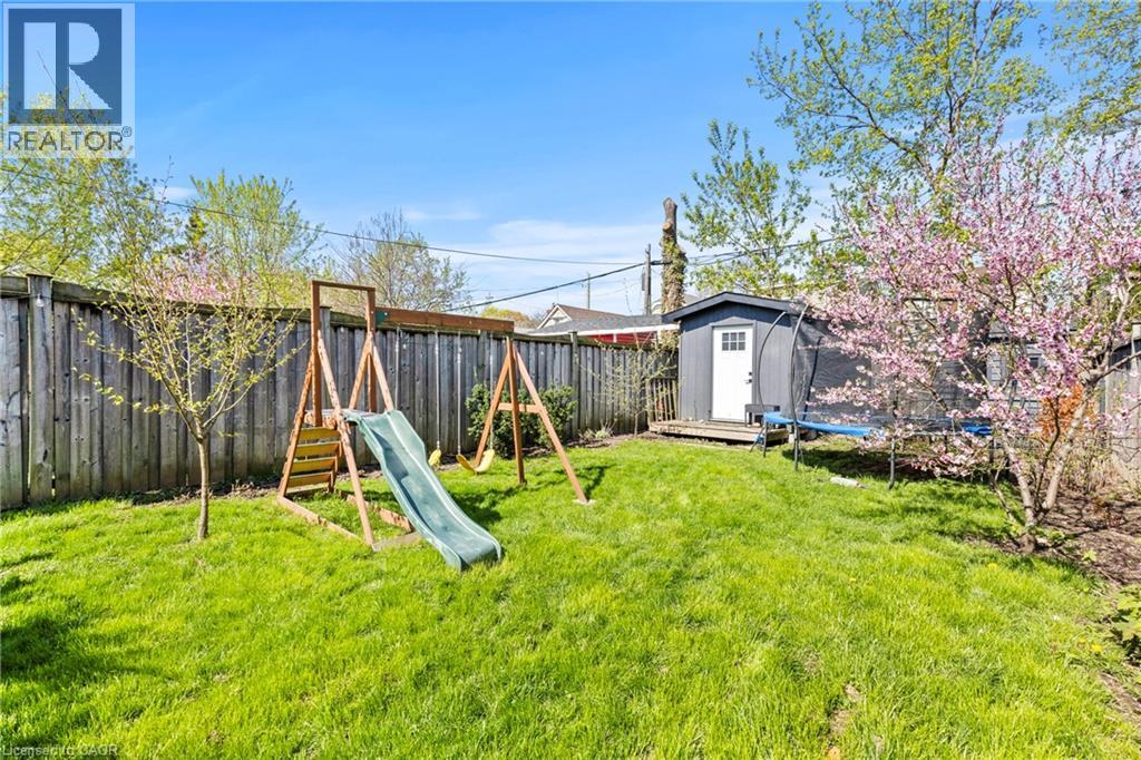 33 Huxley Avenue N, Hamilton, Ontario  L8H 4P1 - Photo 24 - 40826965
