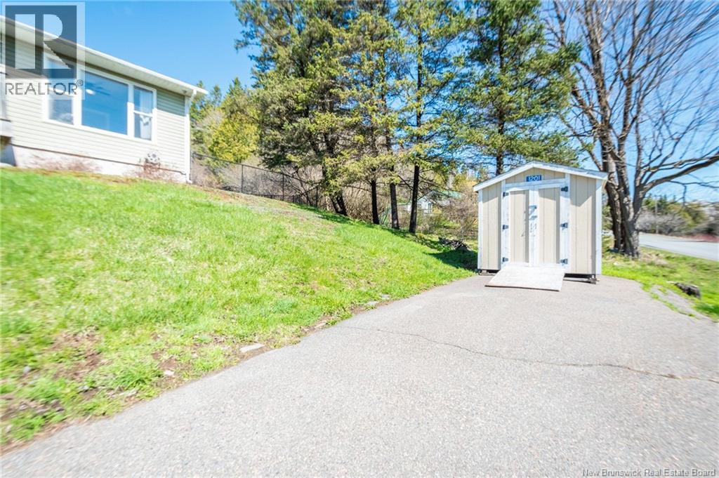 1201 Rothesay Road, Saint John, New Brunswick  E2H 2H9 - Photo 7 - NB138725