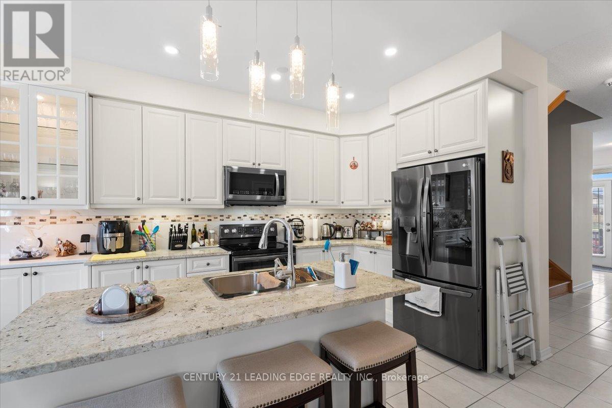 35 Royal Coachman Way, Hamilton, Ontario  L8J 0M2 - Photo 22 - X13085894