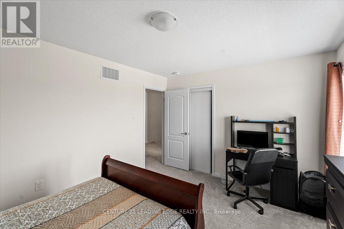 35 Royal Coachman Way, Hamilton, Ontario  L8J 0M2 - Photo 36 - X13085894