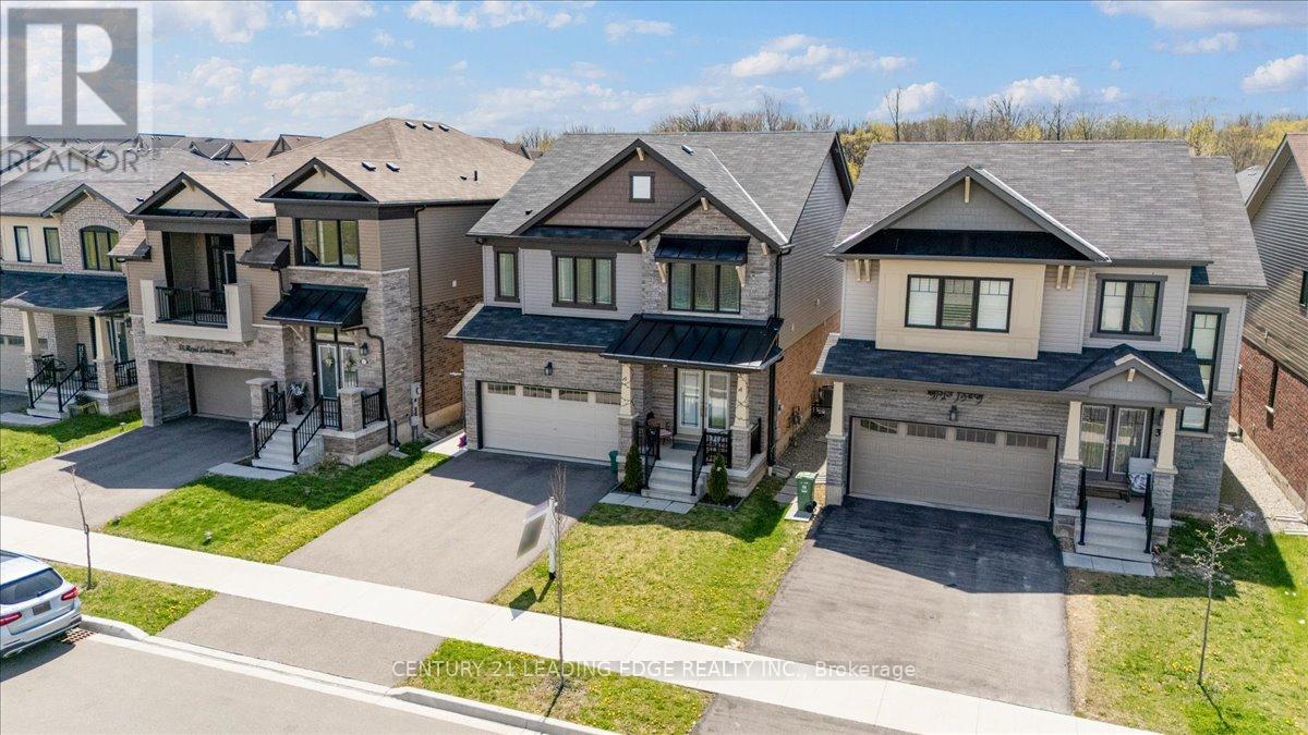 35 Royal Coachman Way, Hamilton, Ontario  L8J 0M2 - Photo 4 - X13085894