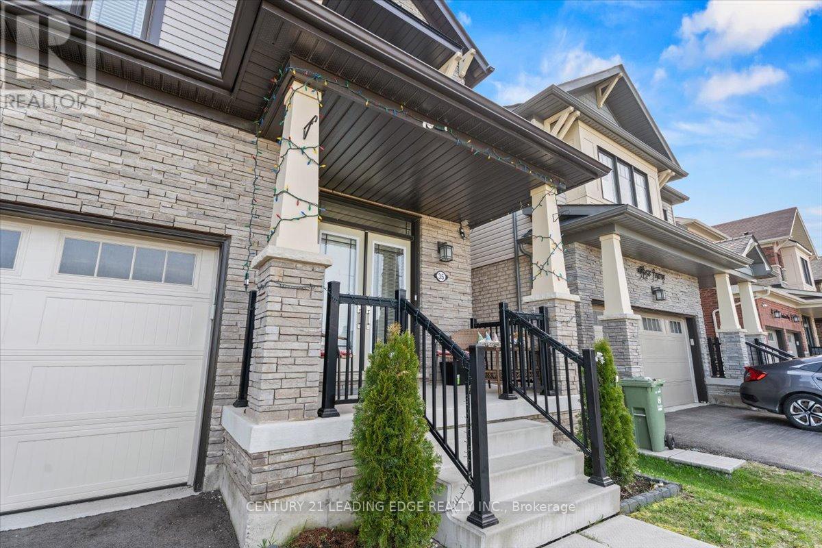 35 Royal Coachman Way, Hamilton, Ontario  L8J 0M2 - Photo 5 - X13085894
