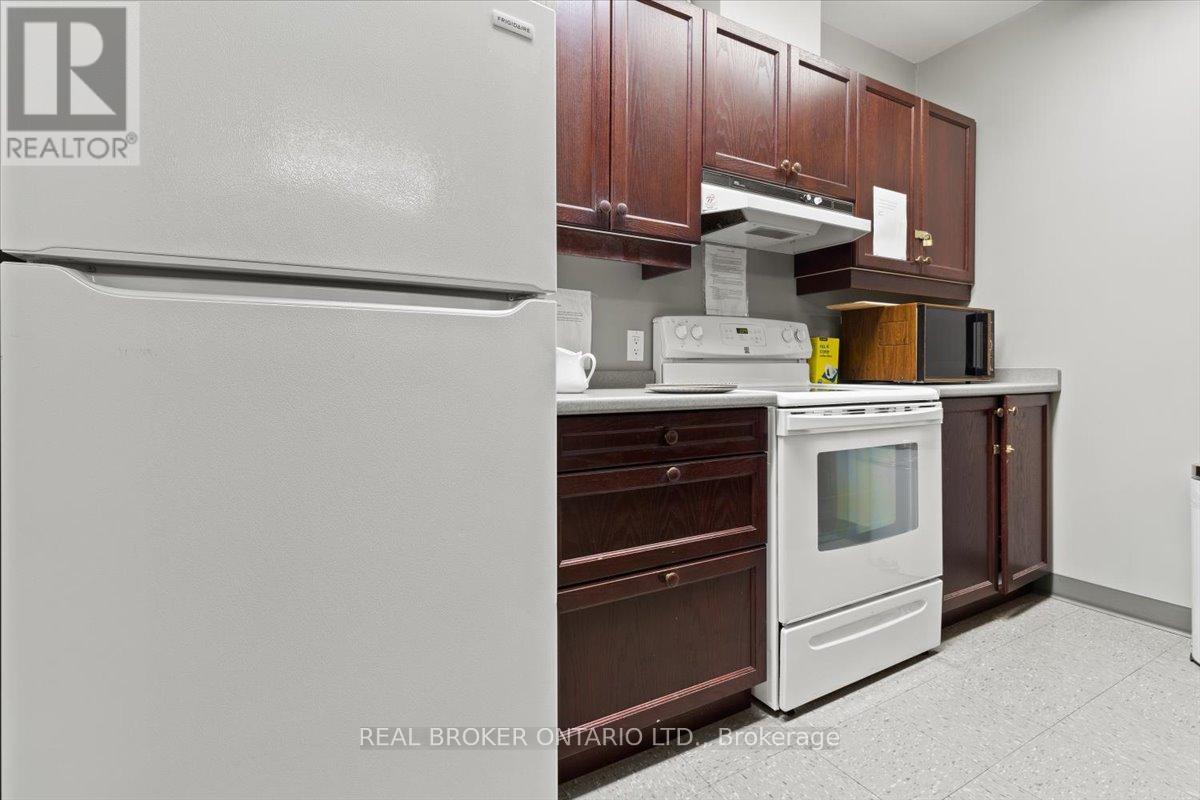 602 - 77 Governors Road, Hamilton, Ontario  L9H 7N8 - Photo 32 - X13085986