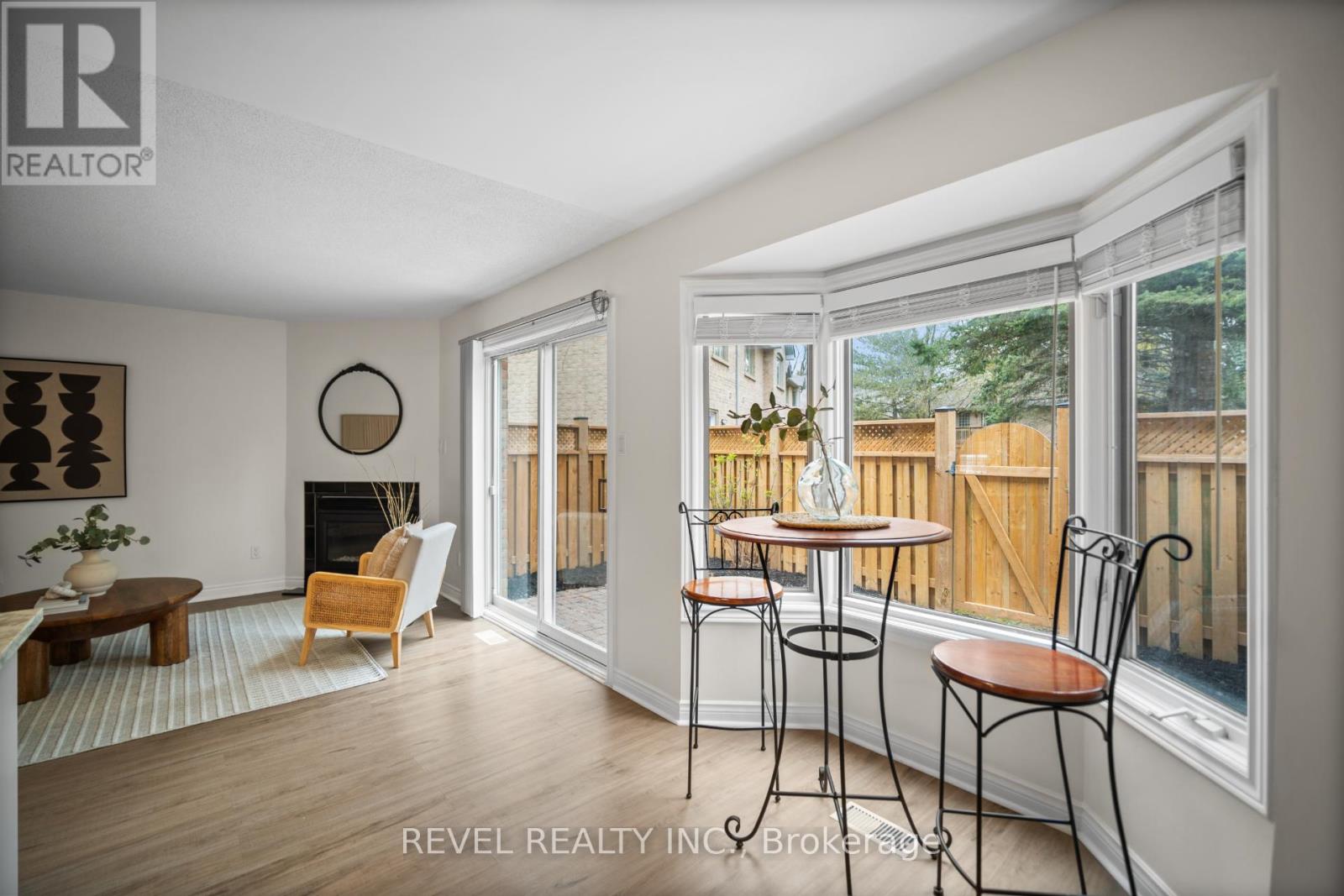 10 - 320 Hamilton Drive, Hamilton, Ontario  L9G 4W6 - Photo 23 - X13086038