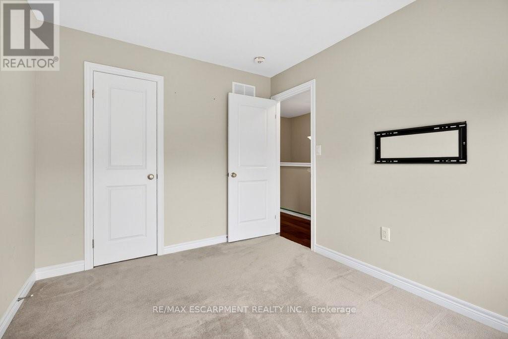 16 - 377 Glancaster Road, Hamilton, Ontario  L9G 0G4 - Photo 35 - X13086064
