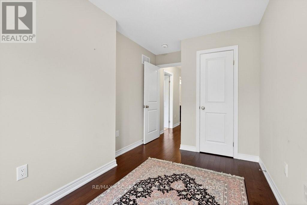 16 - 377 Glancaster Road, Hamilton, Ontario  L9G 0G4 - Photo 37 - X13086064