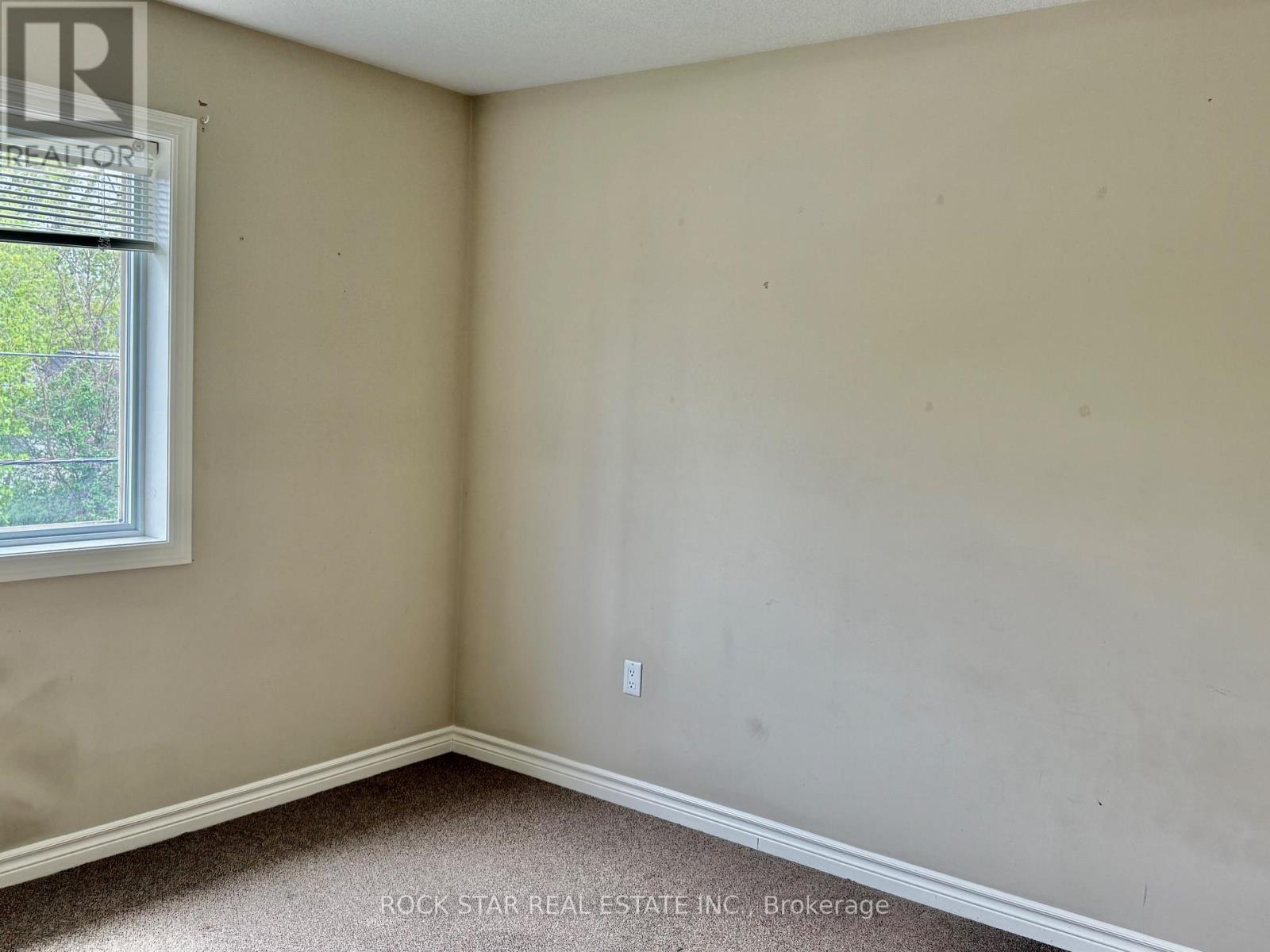 38 Beaufort Street, London North, Ontario  N6G 1A8 - Photo 9 - X13086070