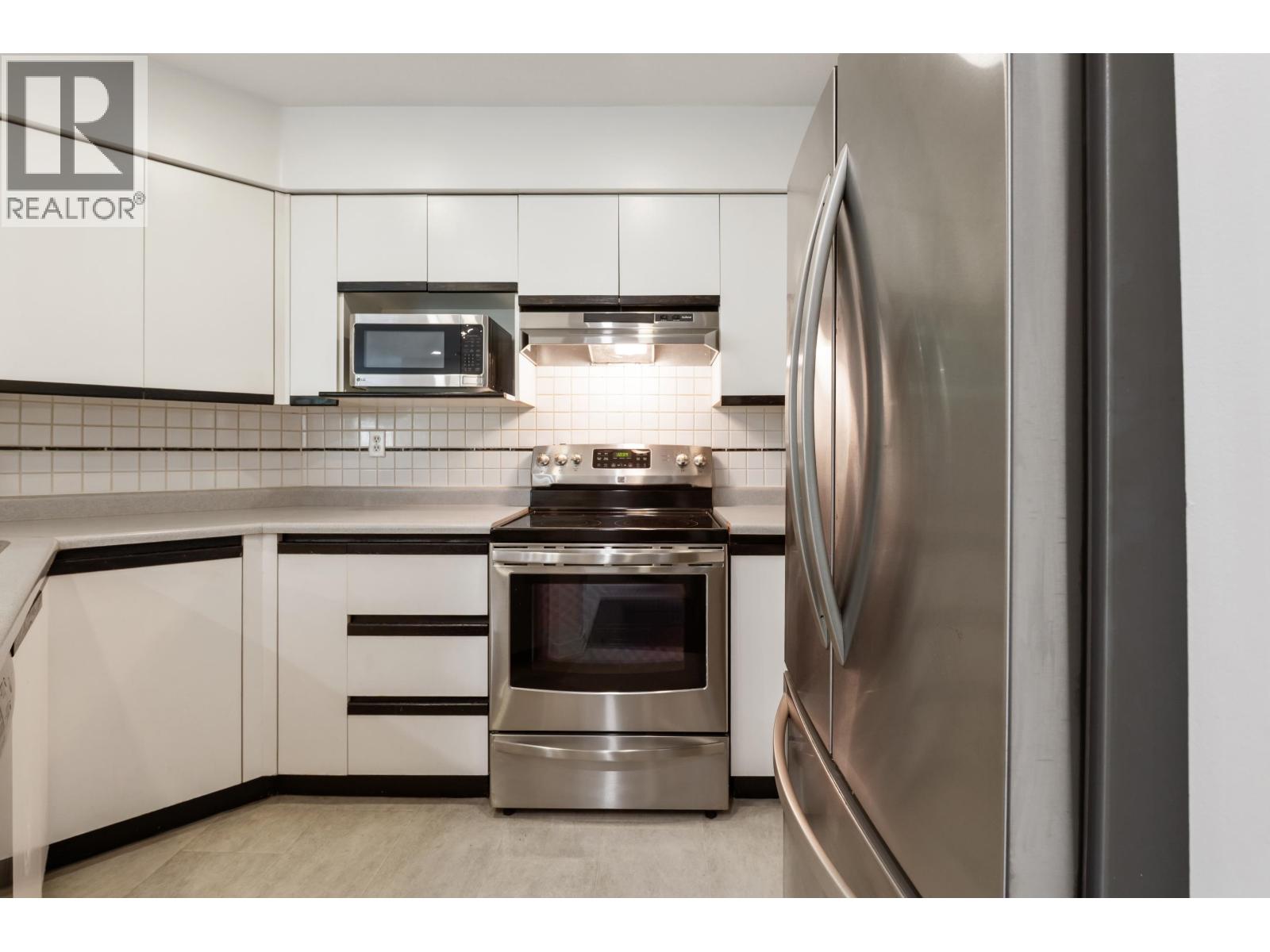 311 2401 Hawthorne Avenue, Port Coquitlam, British Columbia  V3C 6E9 - Photo 4 - R3119555