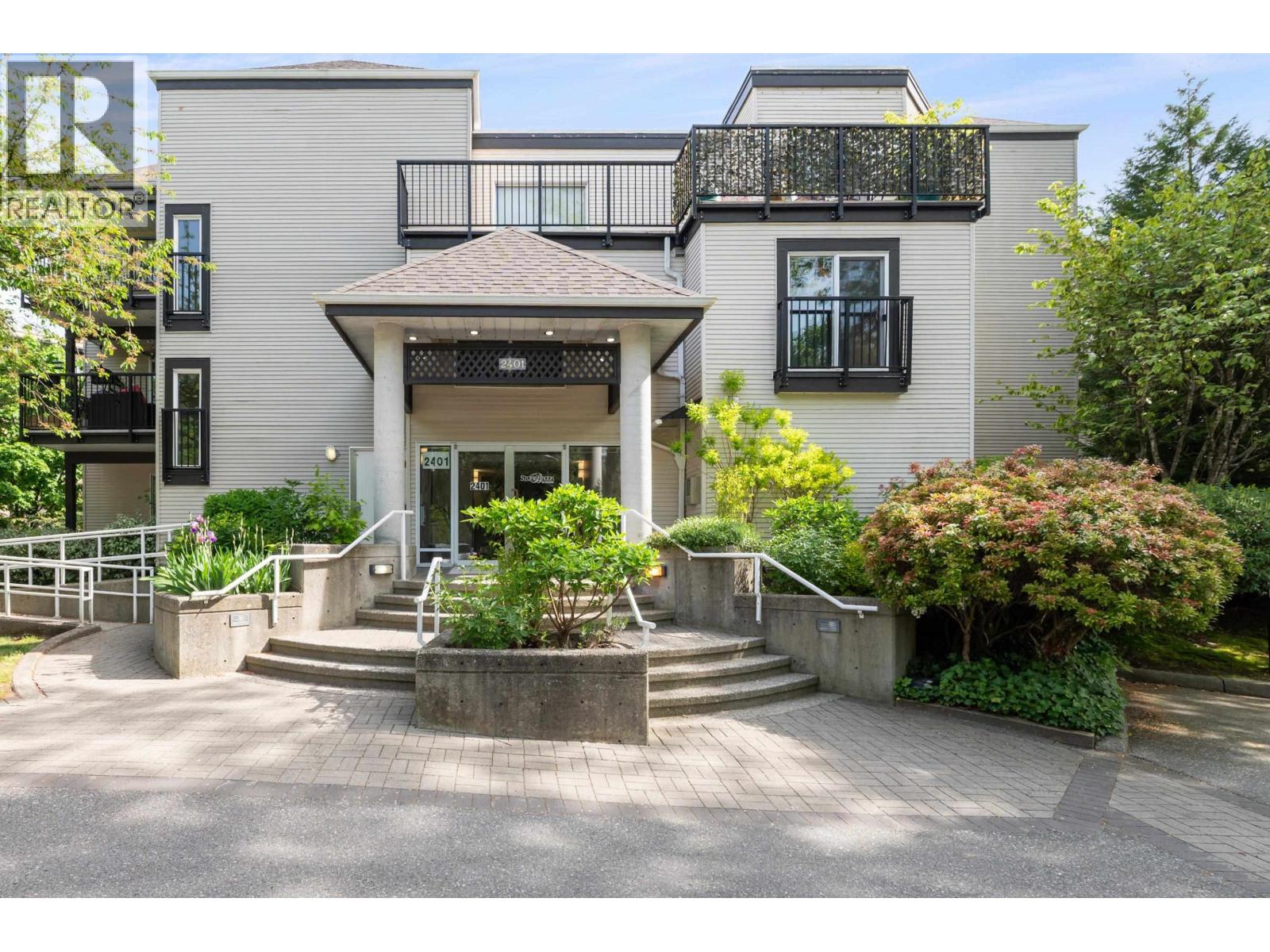 311 2401 HAWTHORNE AVENUE, Port Coquitlam, British Columbia