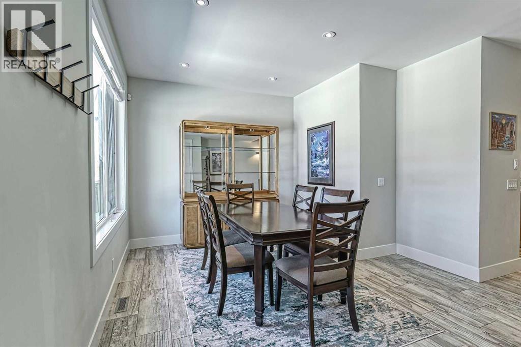 2418 24a Street SW, Calgary, Alberta  T3E 1W1 - Photo 12 - A2295875