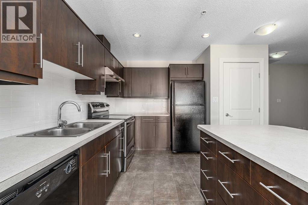 304, 55 Spruce Place Sw, Calgary, Alberta  T3C 3X5 - Photo 11 - A2297895