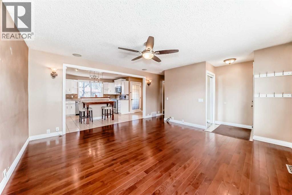 7139 18 Street Se, Calgary, Alberta  T2C 1K2 - Photo 5 - A2306012