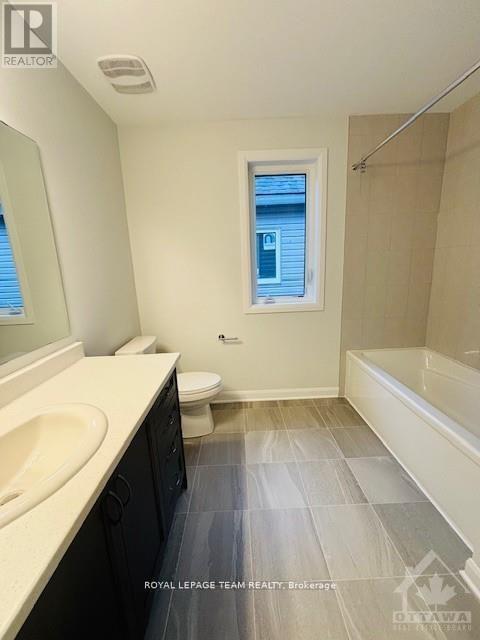 326 Elsie Macgill Walk, Ottawa, Ontario  K2W 0K7 - Photo 18 - X13086176