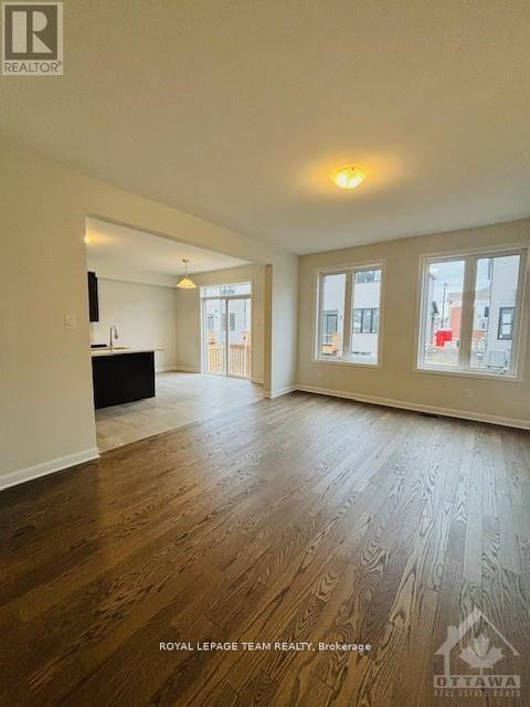 326 Elsie Macgill Walk, Ottawa, Ontario  K2W 0K7 - Photo 7 - X13086176
