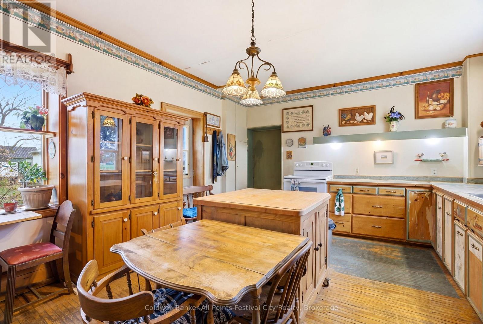 5021 Highway 9, Kincardine, Ontario  N2Z 2X5 - Photo 11 - X13085824
