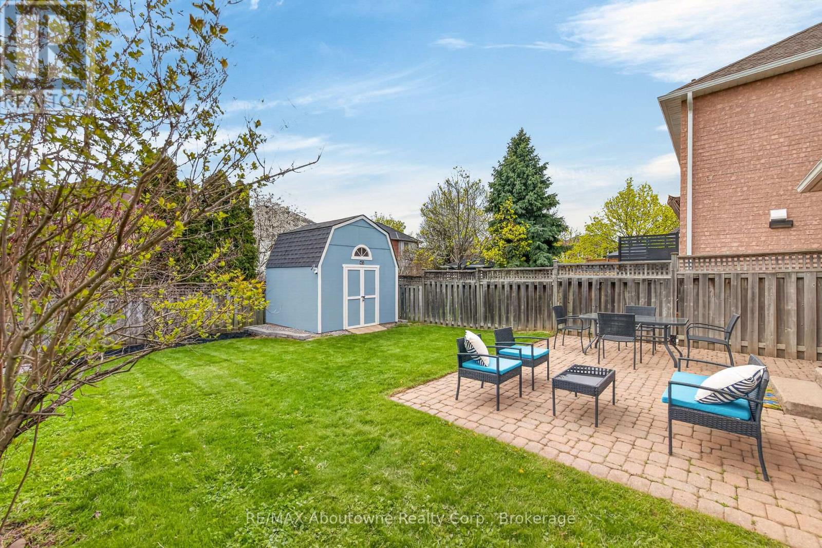 2385 Guildstone Crescent, Oakville, Ontario  L6M 3Y8 - Photo 27 - W13086234
