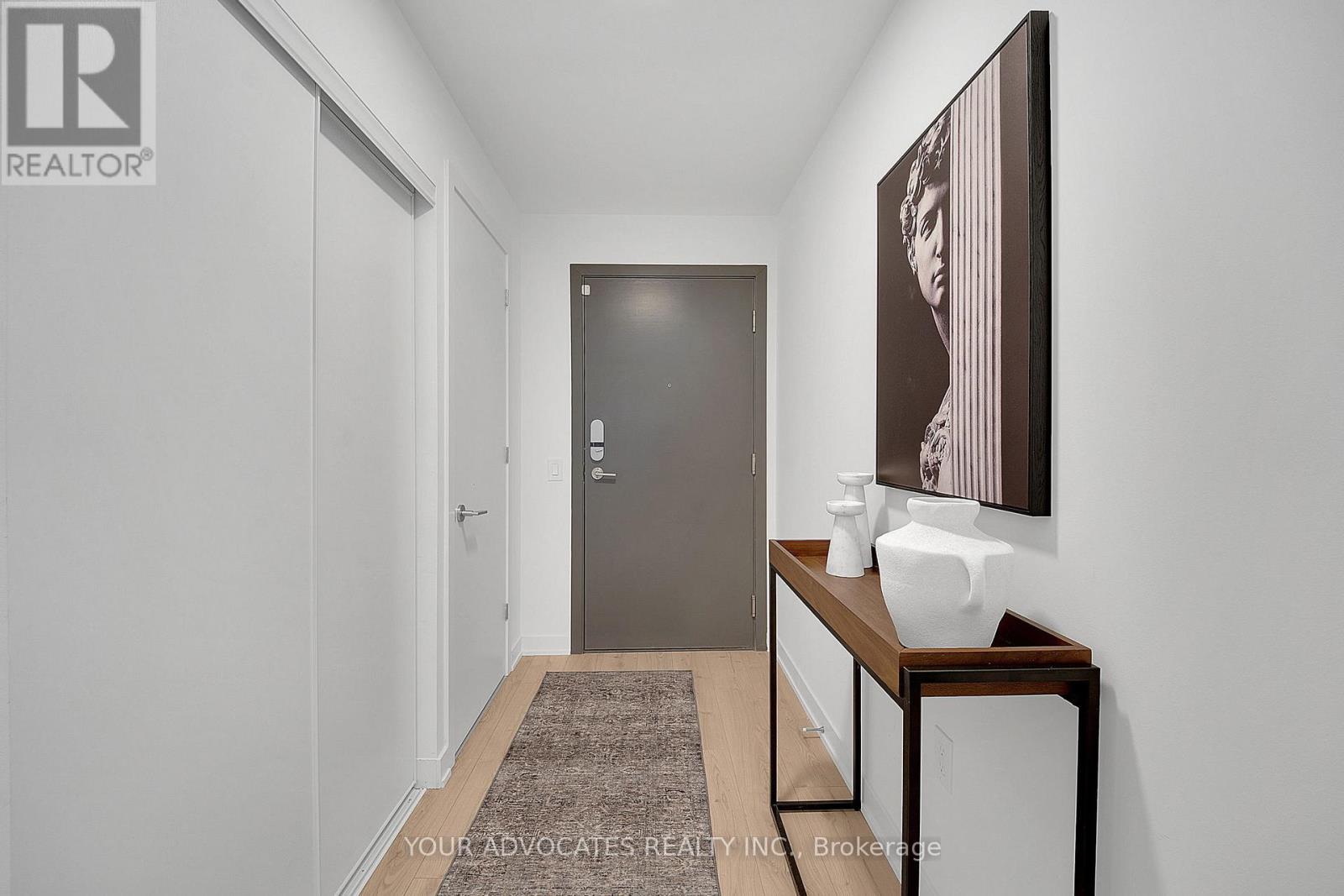 902 - 9 Tecumseth Street, Toronto, Ontario  M5G 3V4 - Photo 17 - C13086172