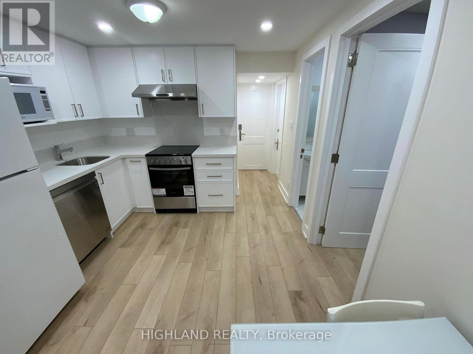 BASEMENT - 167 CHURCHILL AVENUE, Toronto, Ontario