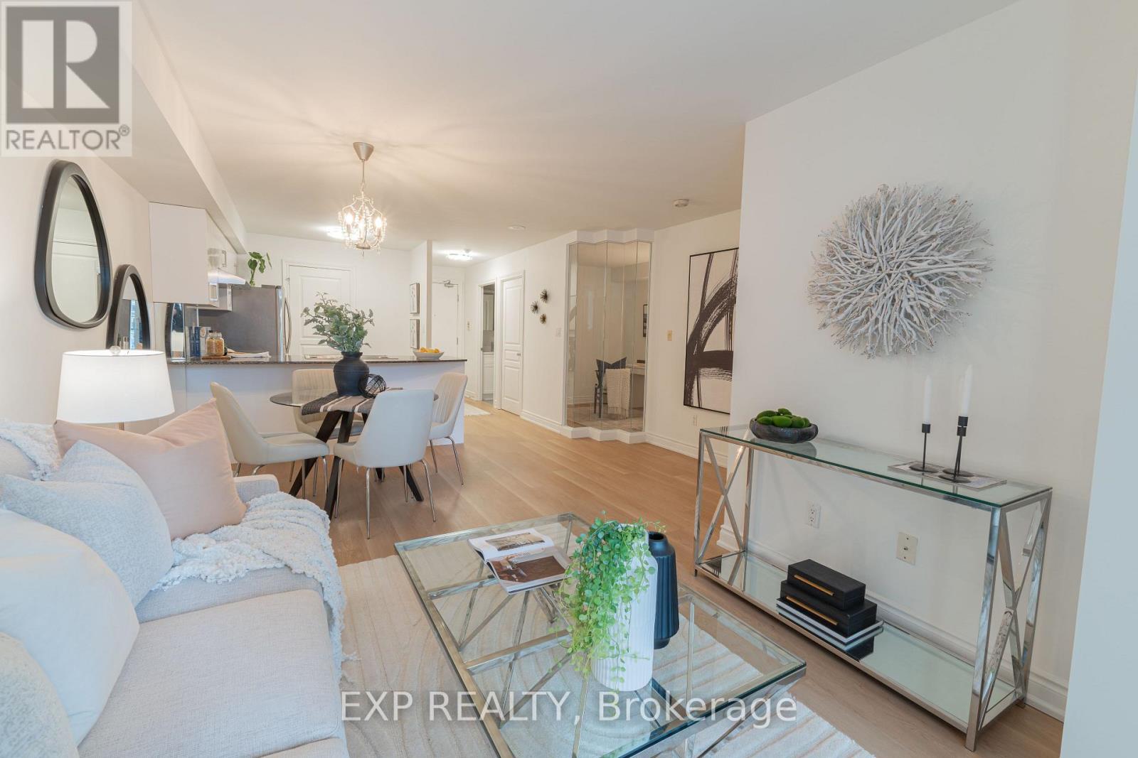 1603 - 801 Bay Street, Toronto, Ontario  M5S 1Y9 - Photo 11 - C13086220