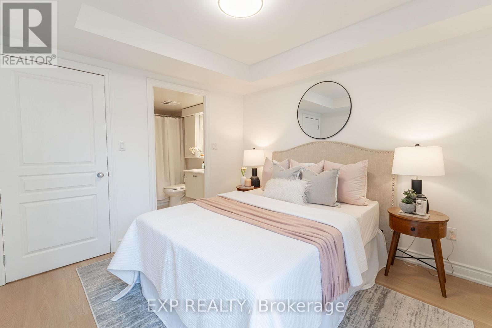 1603 - 801 Bay Street, Toronto, Ontario  M5S 1Y9 - Photo 13 - C13086220