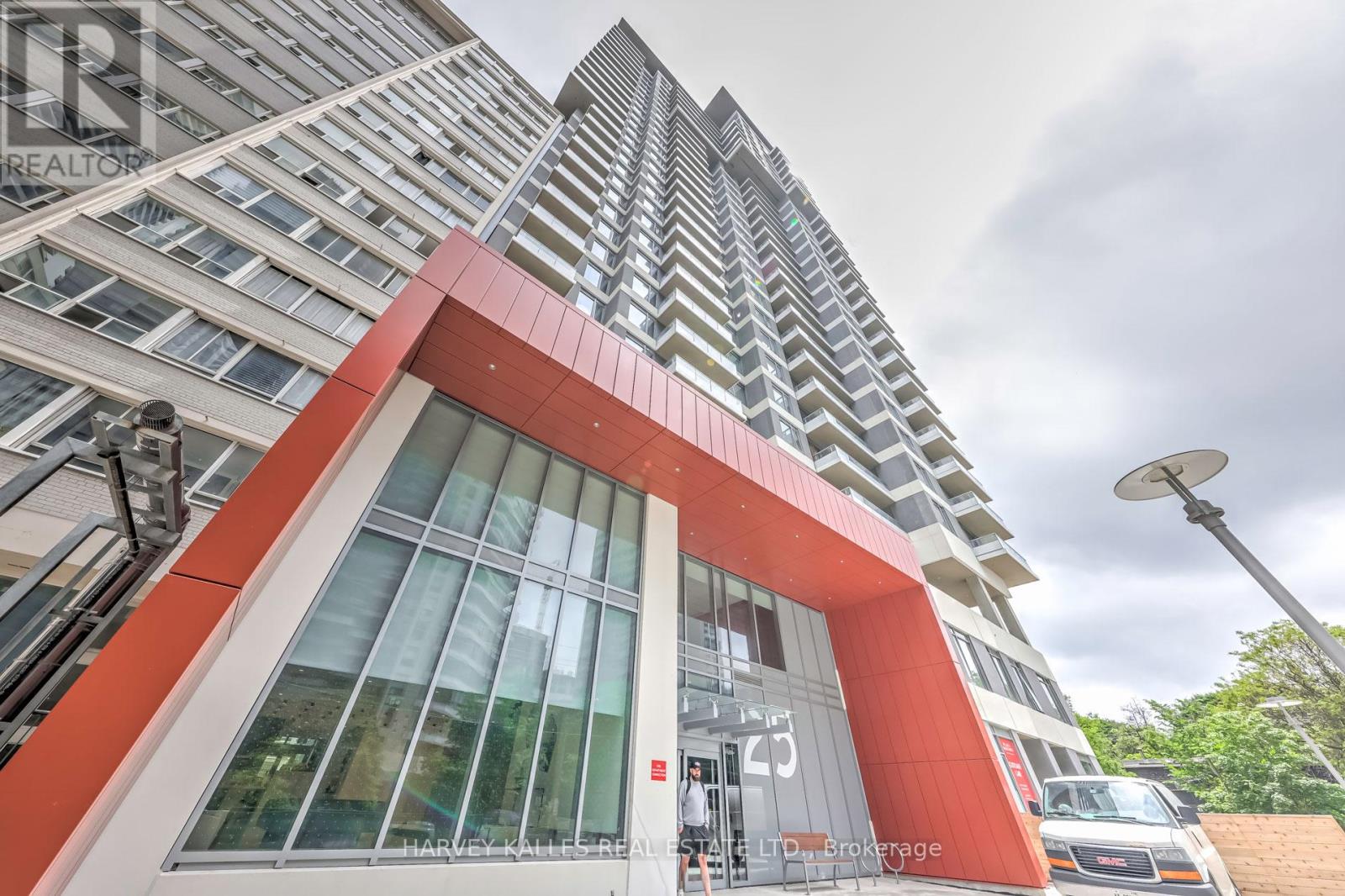 2407 - 25 HOLLY STREET, Toronto, Ontario
