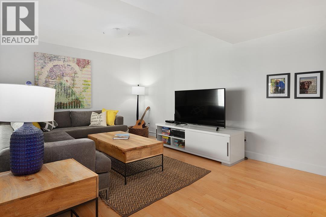 805 W 14th Avenue, Vancouver, British Columbia  V5Z 1R2 - Photo 17 - R3119602