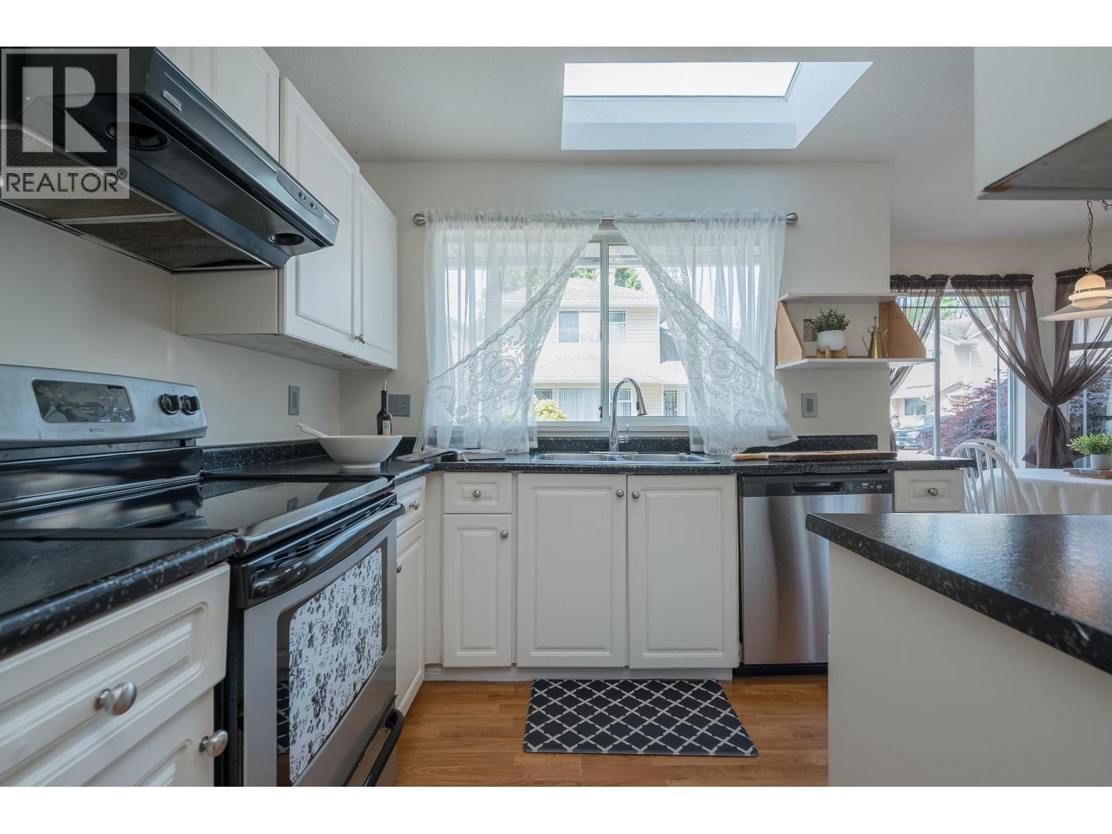 6 11848 Laity Street, Maple Ridge, British Columbia  V2X 0J3 - Photo 15 - R3119614