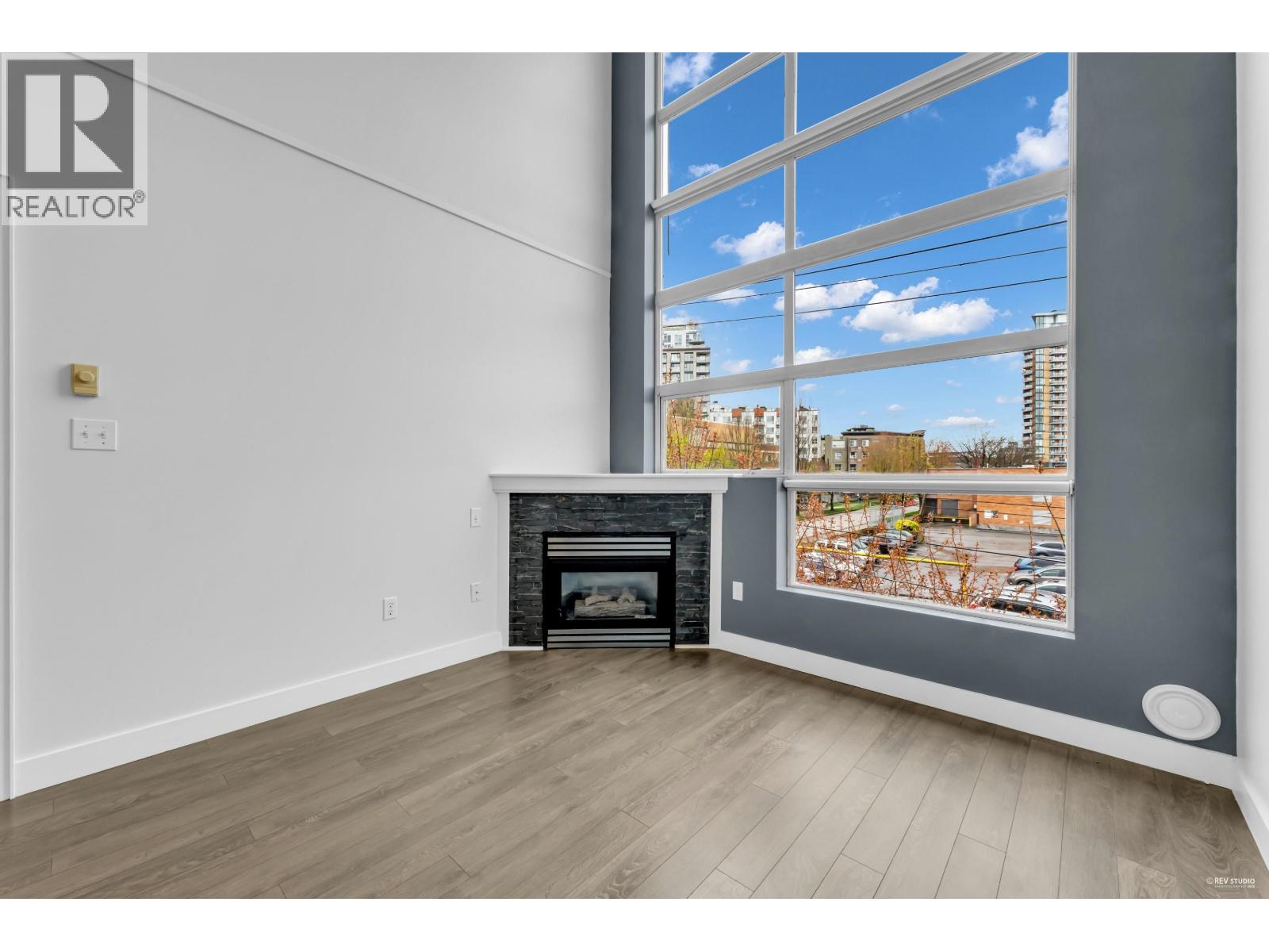 319 418 E Broadway, Vancouver, British Columbia  V5T 1X2 - Photo 18 - R3119640