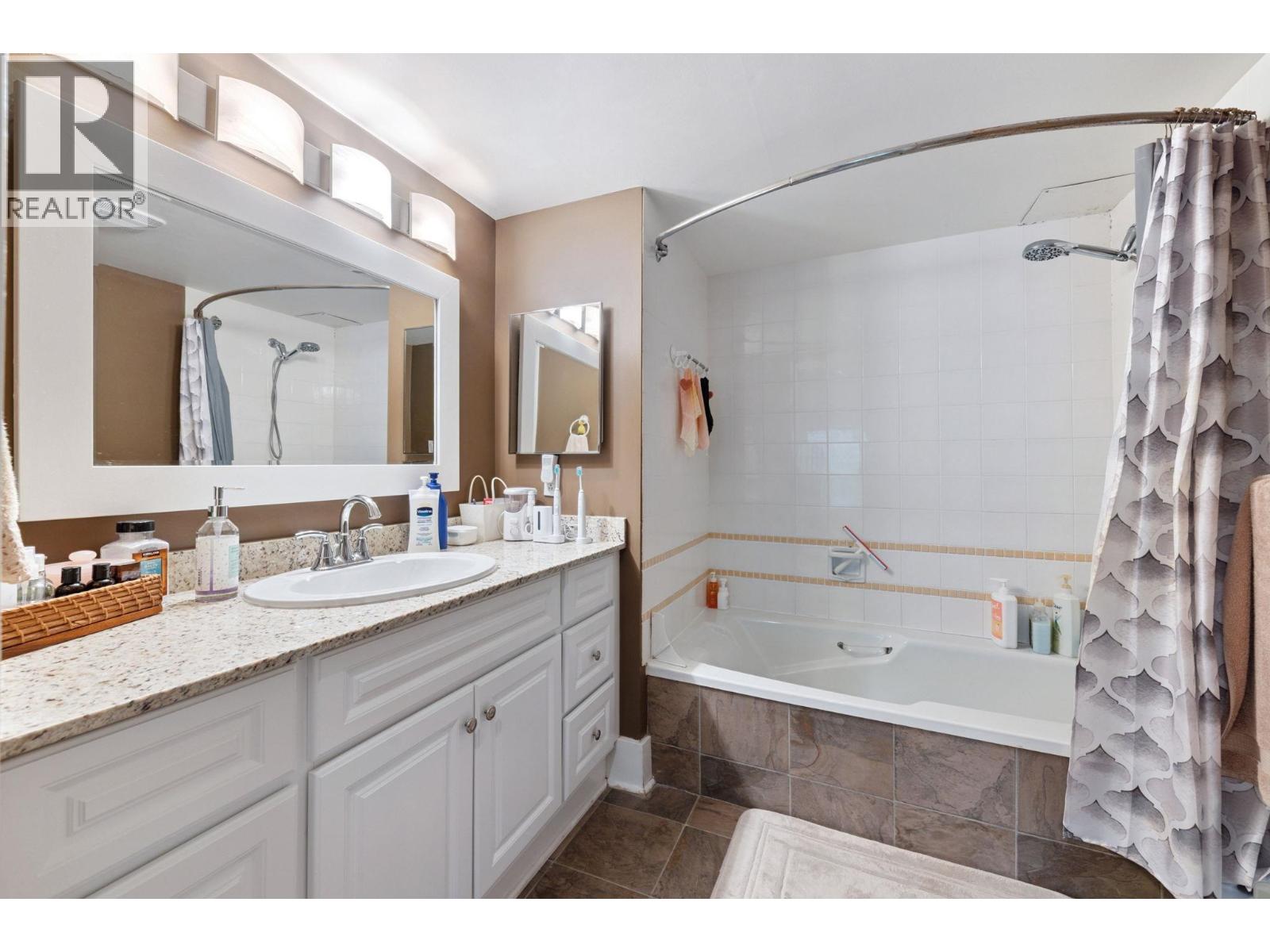 206 7459 Moffatt Road, Richmond, British Columbia  V6Y 1X9 - Photo 17 - R3119651