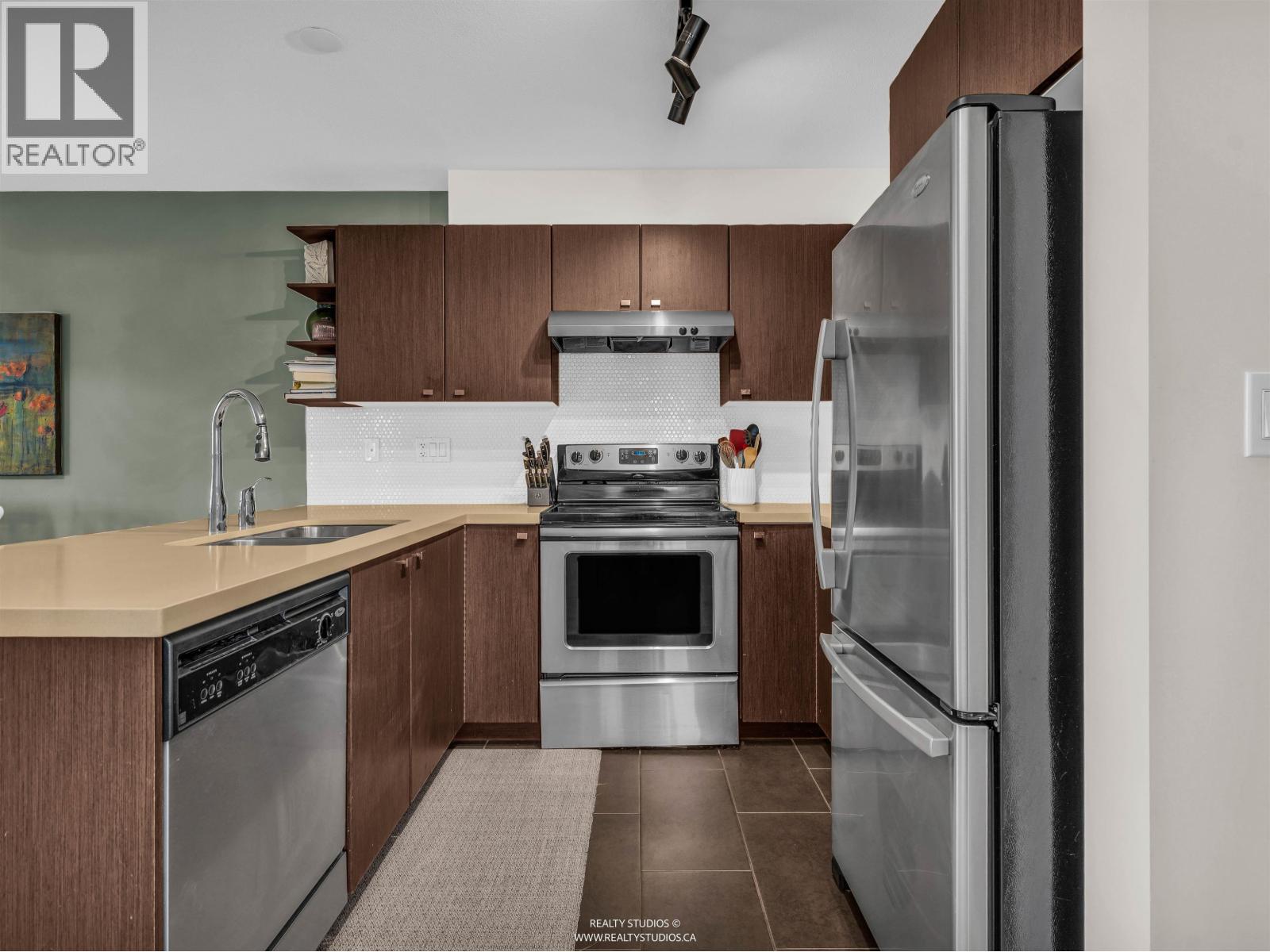 315 738 E 29th Avenue, Vancouver, British Columbia  V5V 0B6 - Photo 8 - R3119664