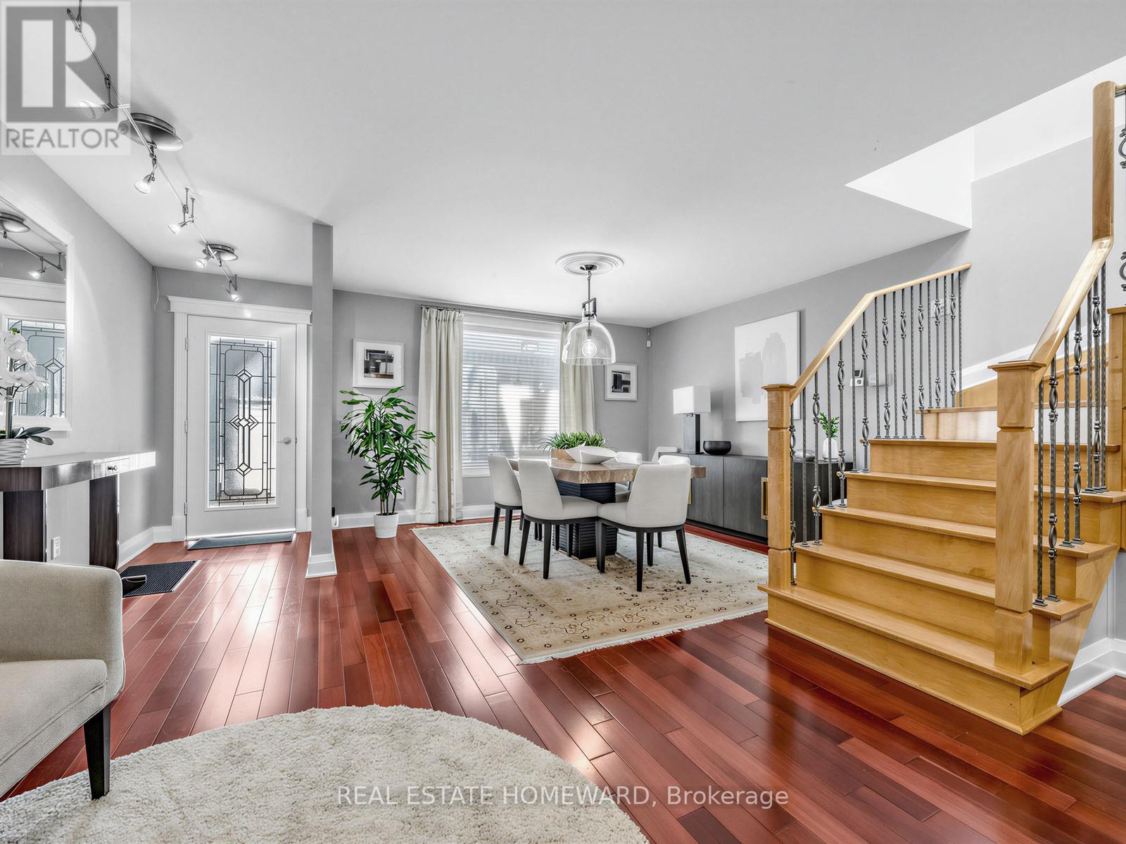 199 Lee Avenue, Toronto, Ontario  M4E 2P4 - Photo 13 - E13086158