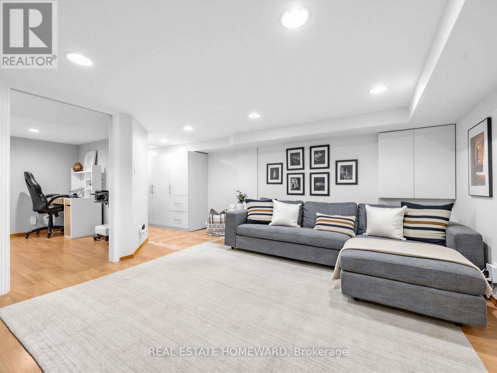 199 Lee Avenue, Toronto, Ontario  M4E 2P4 - Photo 38 - E13086158