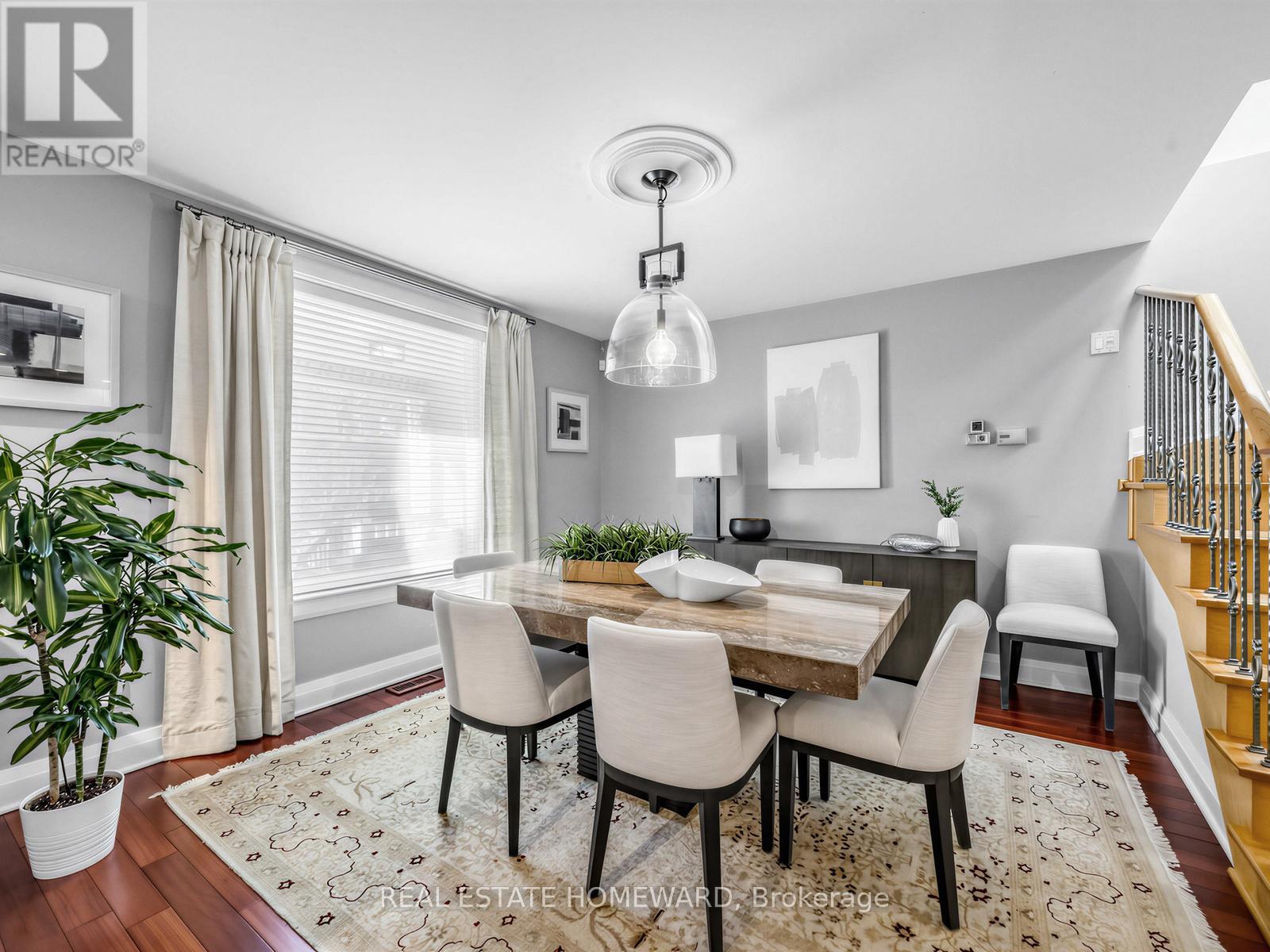 199 Lee Avenue, Toronto, Ontario  M4E 2P4 - Photo 8 - E13086158