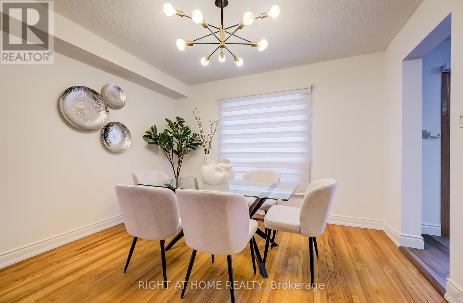 51 Burnt Bark Drive, Toronto, Ontario  M1V 3J6 - Photo 10 - E13086214