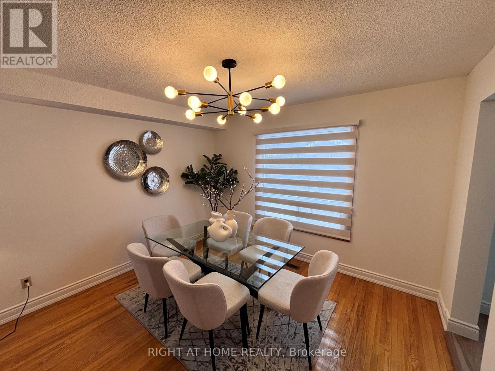 51 Burnt Bark Drive, Toronto, Ontario  M1V 3J6 - Photo 11 - E13086214