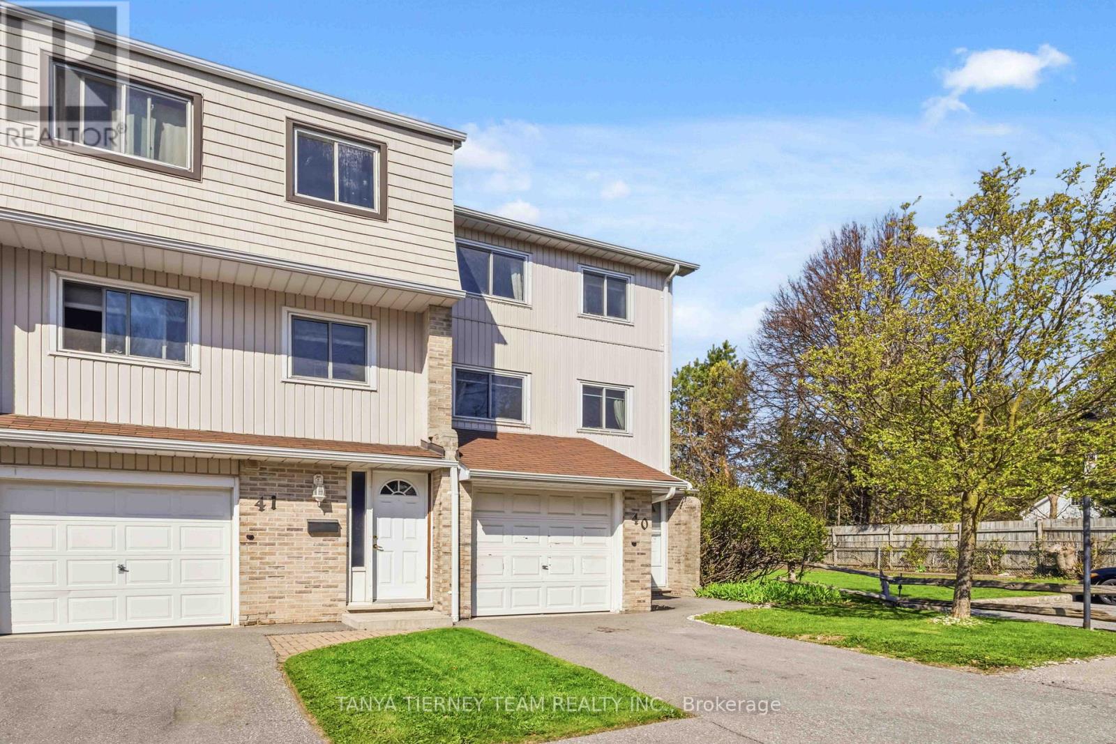 40 - 1975 Rosefield Road, Pickering, Ontario  L1V 3E3 - Photo 2 - E13086252